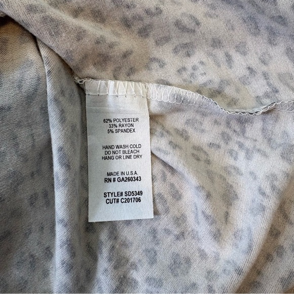 Leopard Print Short Sleeve V-Neck Dress - Mocha - Picture 6 of 7